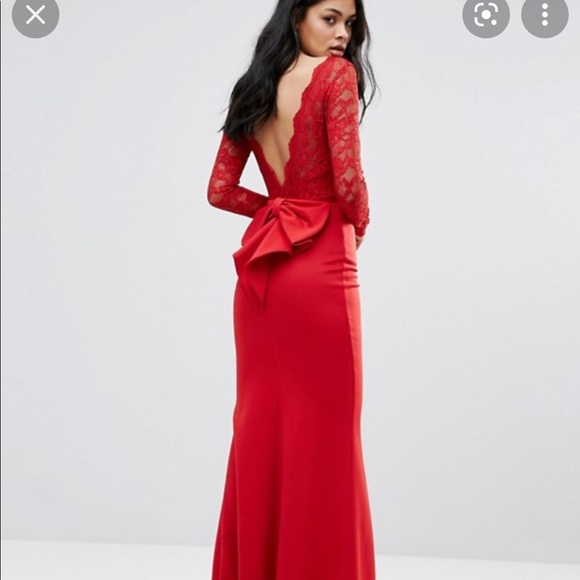 Red lace Goddess Dress with open back - Picture 3 of 6